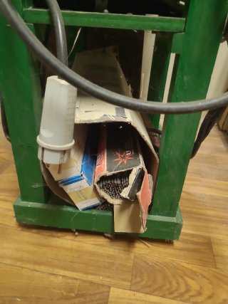 Soldadora+ electrodos inverter Einhell Euromaster