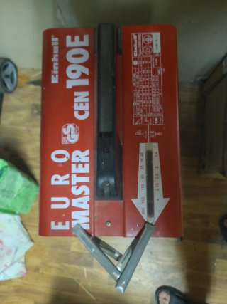 Soldadora+ electrodos inverter Einhell Euromaster