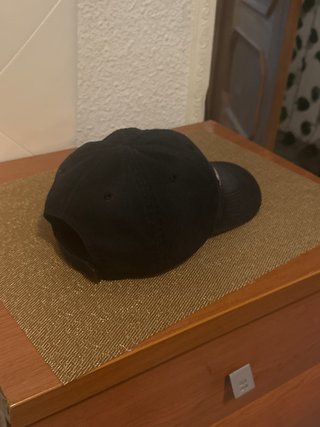 Gorra Balenciaga azul oscuro