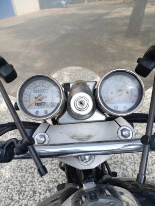Daelim Daystar 125 Negra
