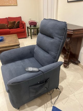 Sillón reclinable eléctrico gris