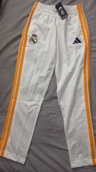 Chándal Real Madrid Adidas Talla M Nuevo Niño