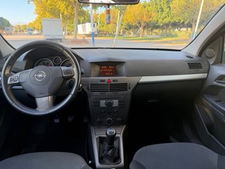 Opel Astra1.7DCTI año 2007 (negociable)