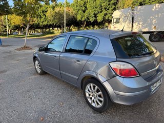 Opel Astra1.7DCTI año 2007 (negociable)