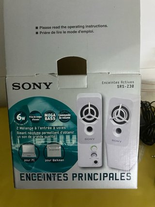 SIN ESTRENAR.2 ALTAVOCES..35€ SONY. EN SU CAJA.