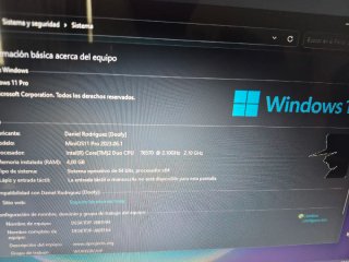 Portátil Acer Aspire 573G