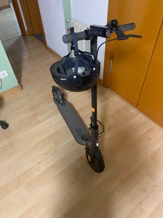 Xiaomi Mi Electric Scooter 1S + Casco