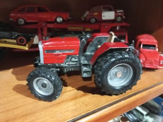 Tractor Massey Ferguson 305G