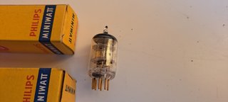Valvole Termoioniche Philips Miniwatt MRO PT 62