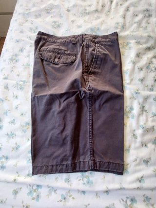 Bermudas hombre gris antracita