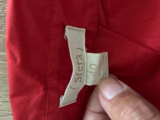 Camisa Sfera sin mangas roja