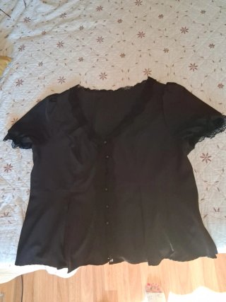 Blusa negra con encaje Talla 4XL