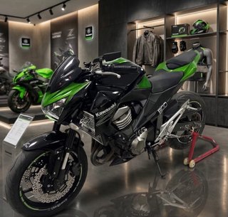 Kawasaki Z800 2016 Carnet A2 Revisada