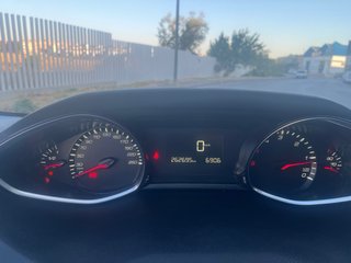 Peugeot 308 2016