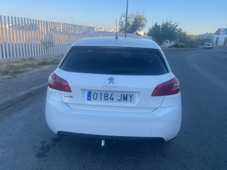 Peugeot 308 2016