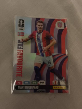 Cromo Panini FIFA Martín Ødegaard 2023