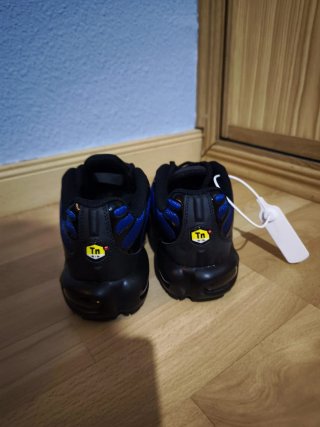 Zapatillas Nike Air Max Plus TN Negras y Azules
