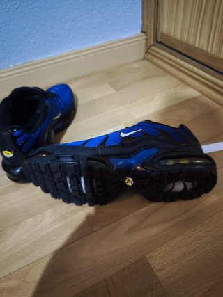 Zapatillas Nike Air Max Plus TN Negras y Azules