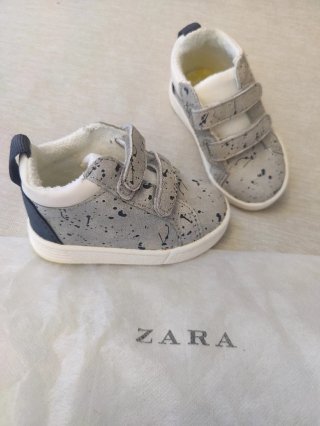 Botines Zara Baby gris salpicaduras T18