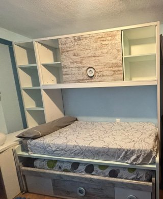 Dormitorio juvenil  y regalo repisa zapatero