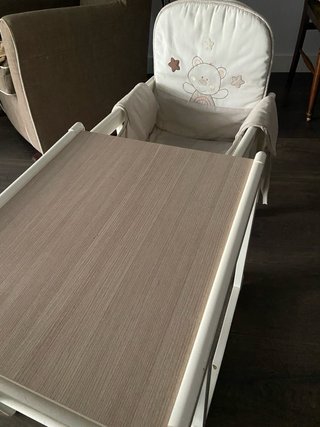 Trona de madera convertible mesa+silla