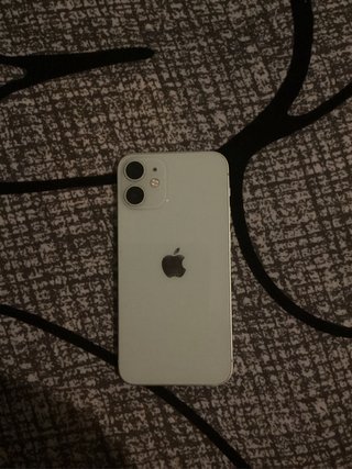 iPhone 12 mini Apple