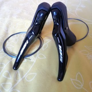 Pareja Frenos Shimano 105 Mecánicos ST-7120