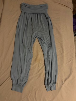 Pantalón azul celeste elástico