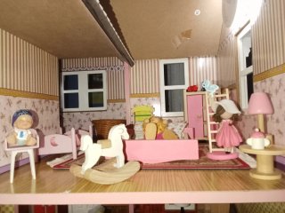 Casa de muñecas rosa venta en persona