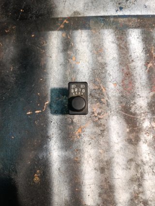 Regulador Altura Luz Nissan Terrano 2