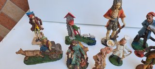 Lotto Statuine Presepe Vintage anni 80 (11 Pezzi)