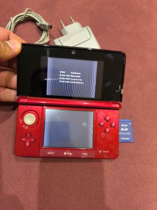 Nintendo 3DS Roja + Accesorios