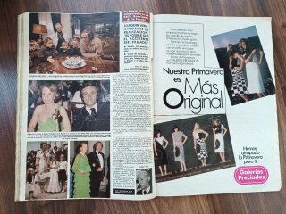 Lote de cuatro revistas antiguas variadas.
