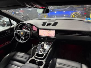 Porsche Cayenne 2021