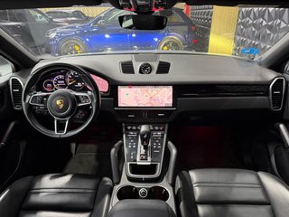 Porsche Cayenne 2021