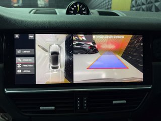 Porsche Cayenne 2021