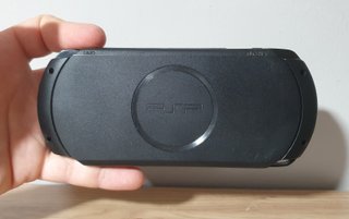 Sony PSP Street Negra + UMD Pirates Caribbean