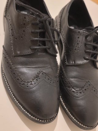 Scarpe stringate nere