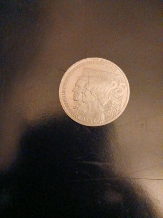 Monedas 10 Ecus y 2.5 Ecus