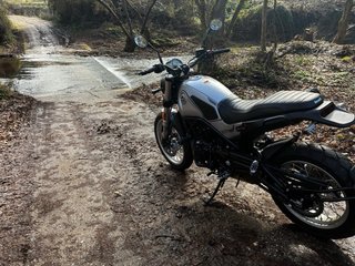 Benelli Leoncino 500 Trail