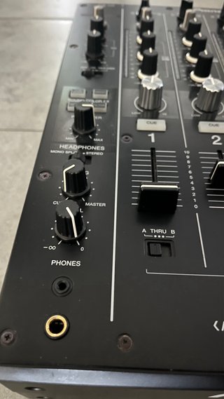 Pioneer DJM-750 MK2 + decksaver