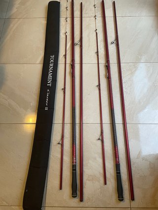 Cañas de pescar daiwa tournament caster 33 hibrida