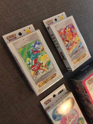 Lote sellado Pokémon TCG China