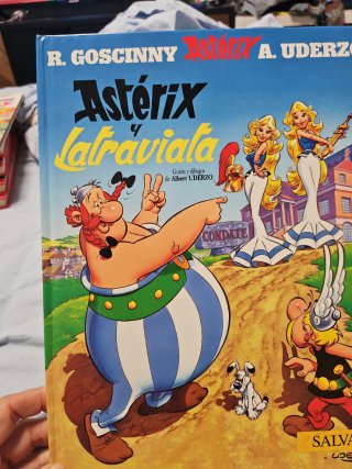 Astérix y Latraviata