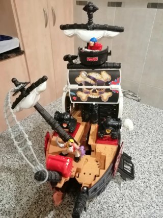 Barco Pirata Juguete