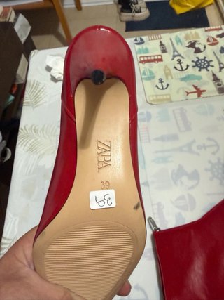 Botines Zara Tacón Aguja Rojo