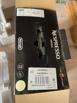 Cafetera Nespresso Inissia Crema