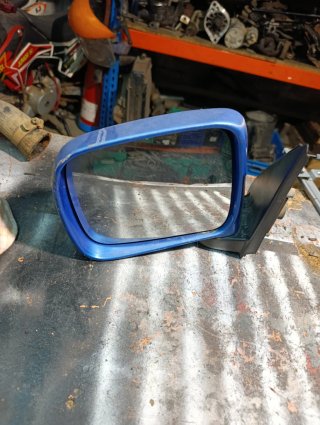 Retrovisor Izquierdo Nissan Terrano 2