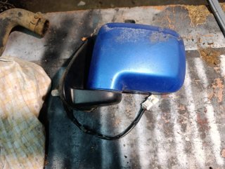 Retrovisor Izquierdo Nissan Terrano 2