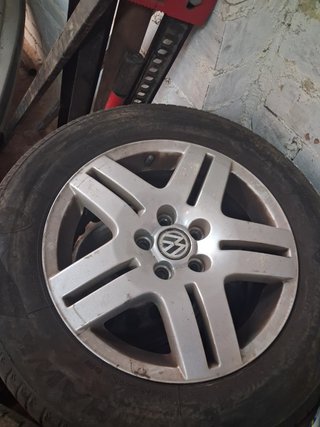 Llantas Golf IV con gomas
